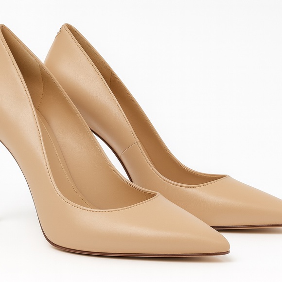 Sam Edelman Shoes - Sam Edelman Nude Leather Classic Pump | Size 8